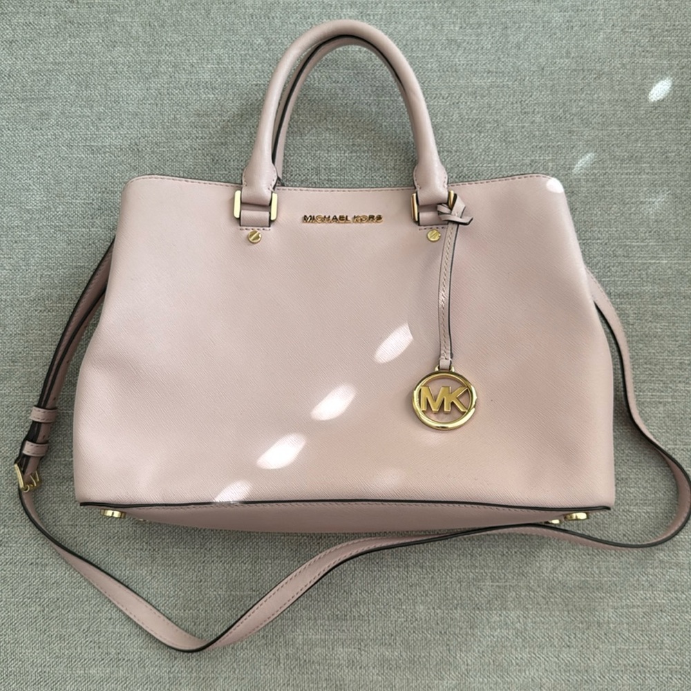 Michael Kors purse